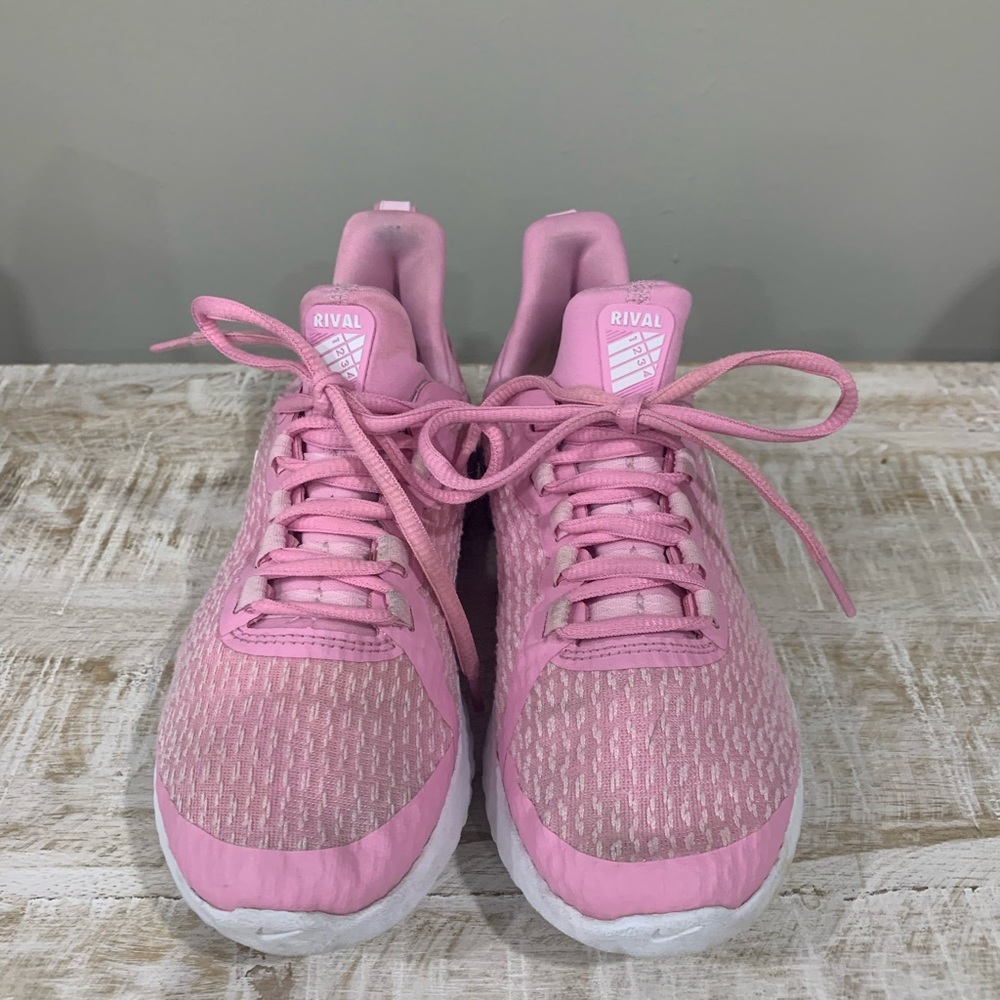 Nike Rival - Picture 3 of 5